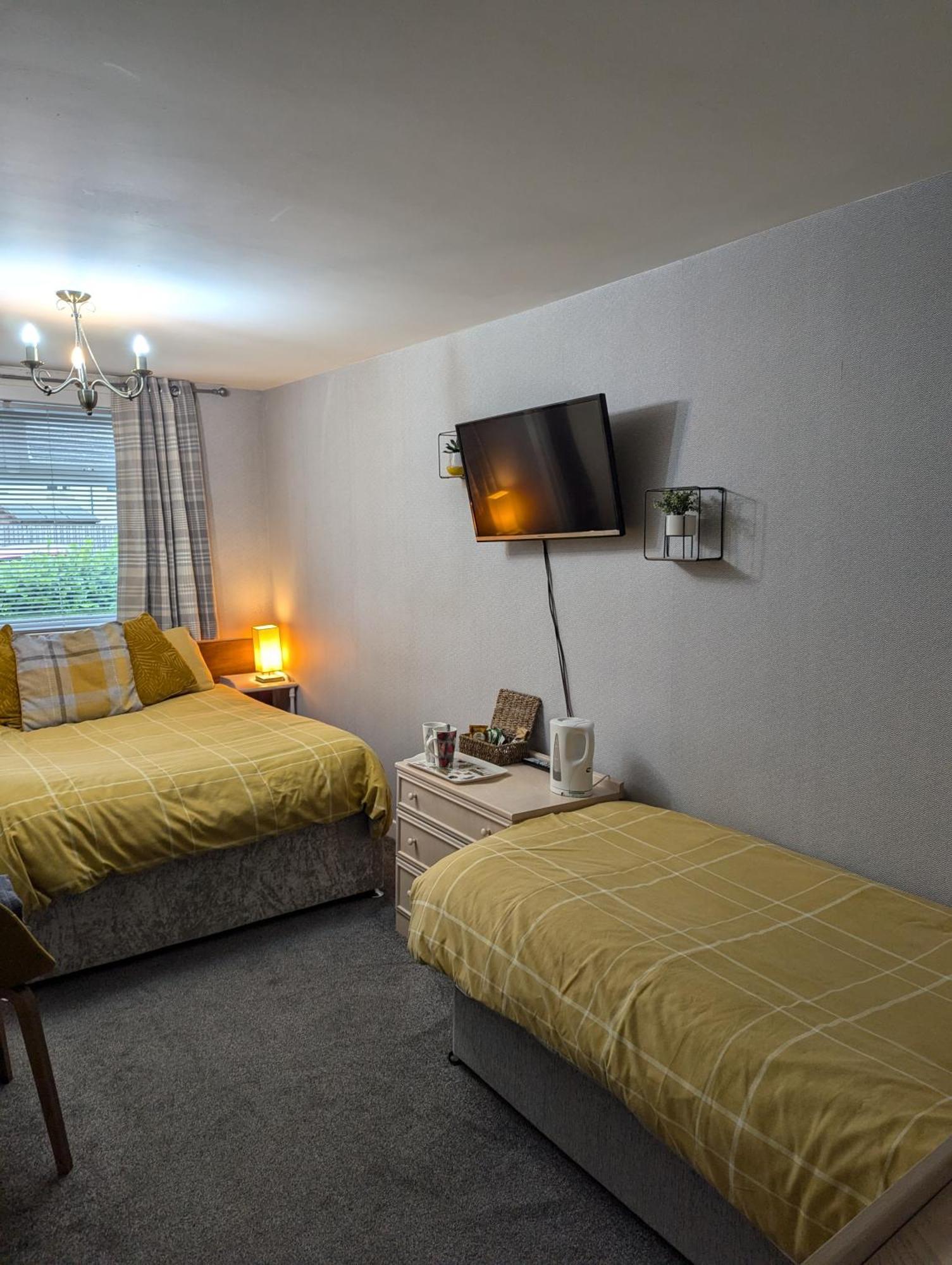 Rooms At Tarrareoch Bathgate Værelse billede